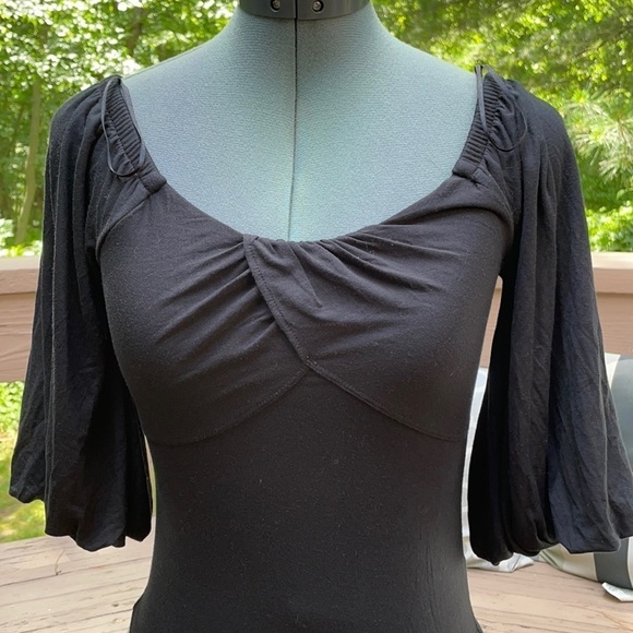 Free People Romantic Black Puff Sleeve Top - Picture 6 of 10